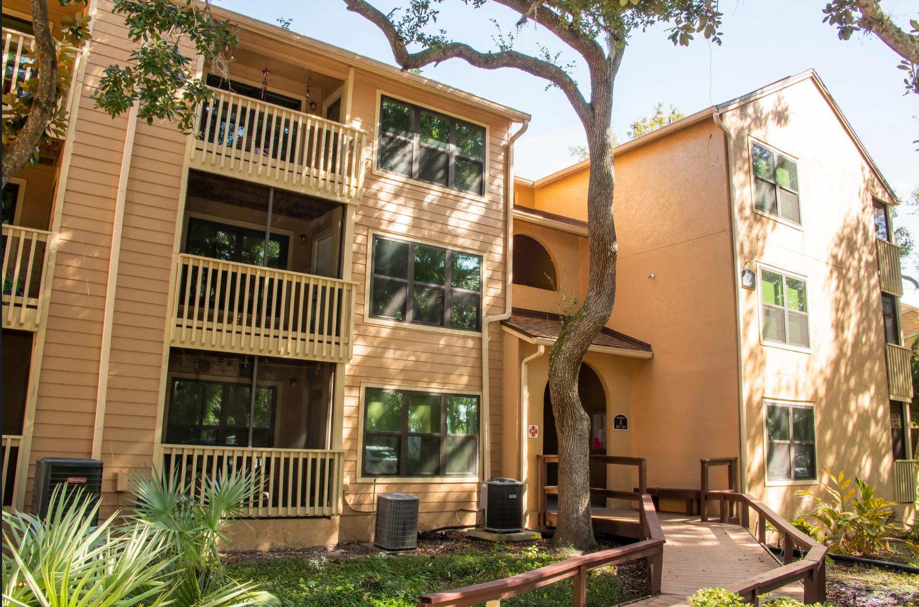 Photo of property: 1401 S Palmetto Ave #216 Daytona Beach