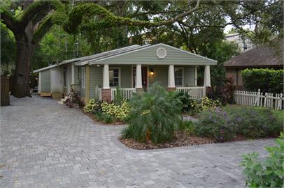 Photo of property: 1104 East Anderson Street, Orlando, FL 32801
