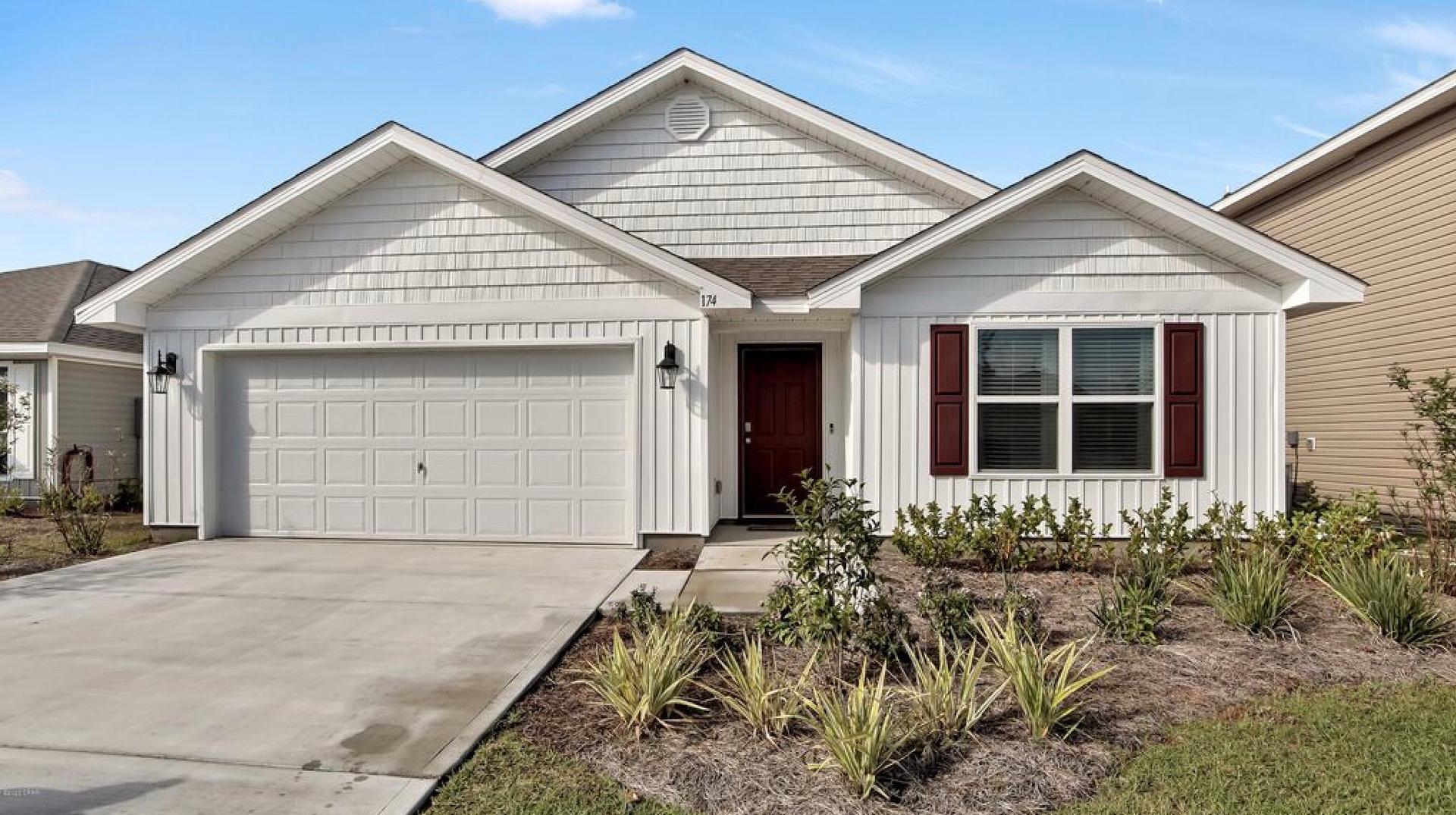 Photo of property: 174 Osprey Lake Rd. Panama City, FL 32404