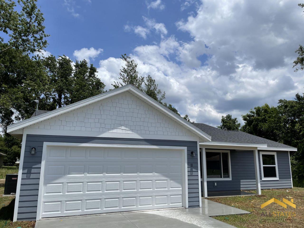 Photo of property: 11 Larch Drive Ocala, FL 34480