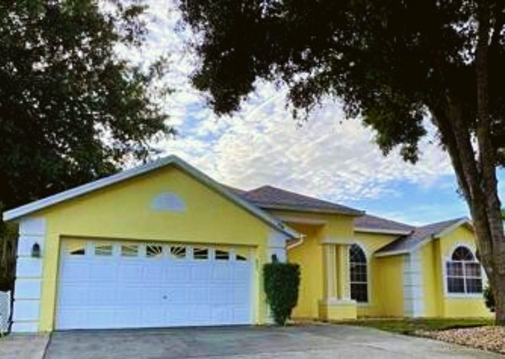 Photo of property: 206 Oak Chase Place Davenport, FL 33896