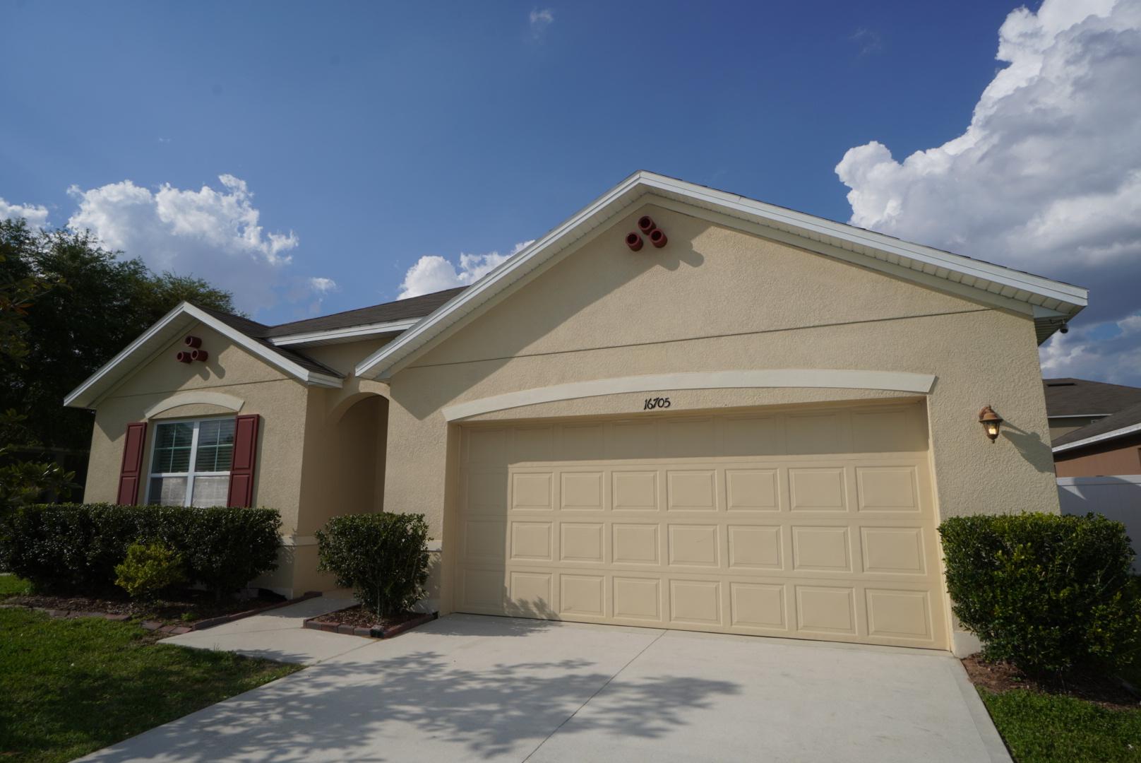 Photo of property: 16705 Citrus Pkwy, Clermont, FL 34714