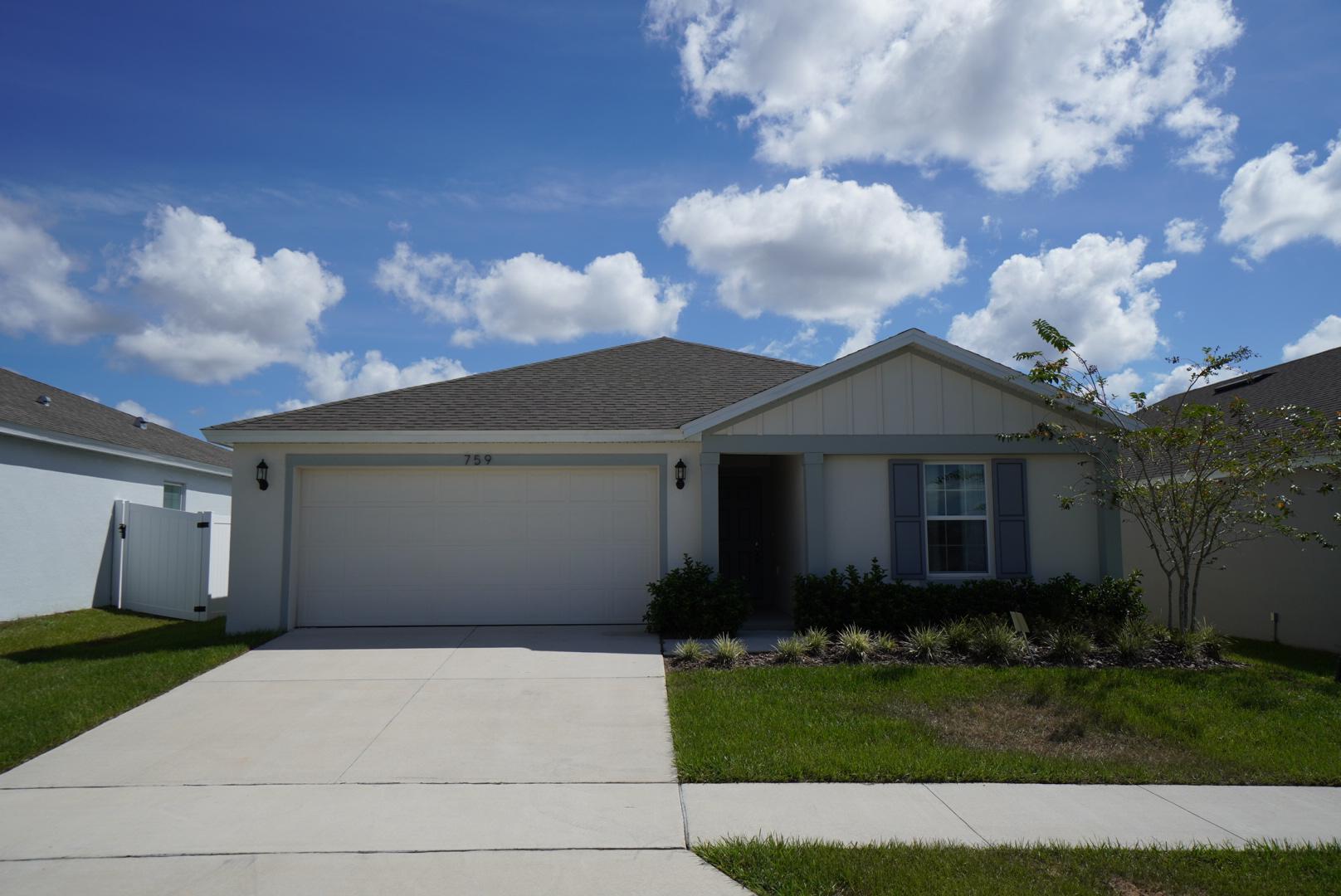 Photo of property: 759 Jefferson Street Davenport, FL 33837