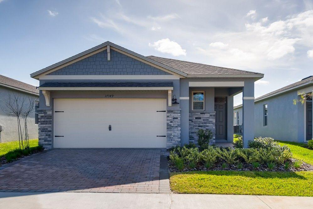Photo of property: 17405 Blazing Star Circle Clermont, FL 34714