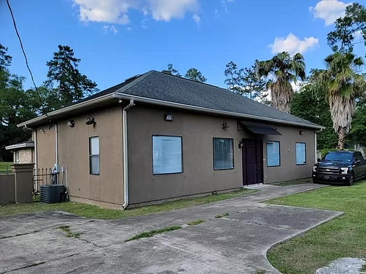 Photo of property: 102 Dixie Drive, Tallahassee, FL 32304