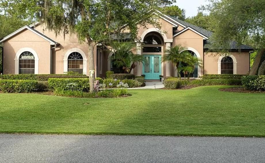 Photo of property: 492 N Pine Meadow Dr, Debary, FL 32713