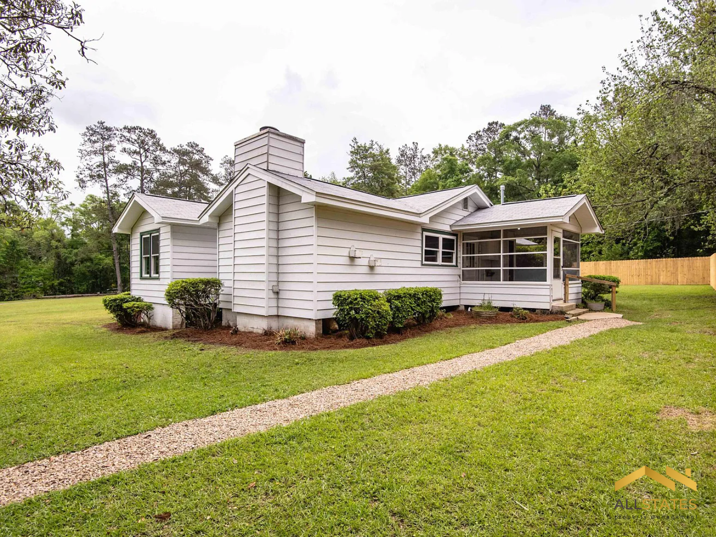 Photo of property: 3022 Livingston Rd, Tallahassee, FL 32303
