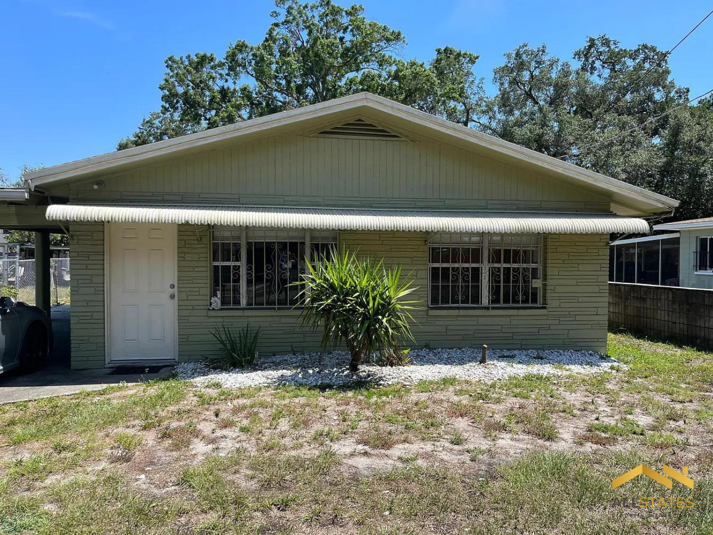 Photo of property: 1913 E Chelsea St, Tampa, FL 33610