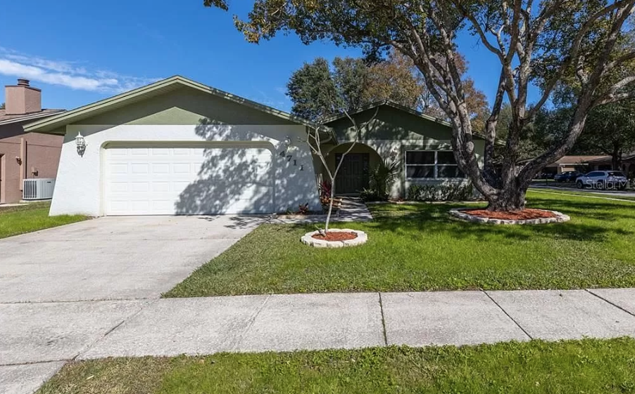 Photo of property: 4711 Ridge Point Dr, Tampa, FL 33624