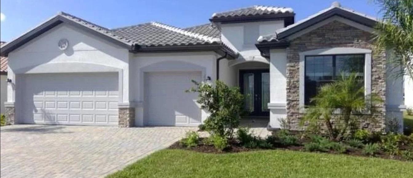 Photo of property: 11924 Bay Oak Dr, Fort Myers, FL 33913