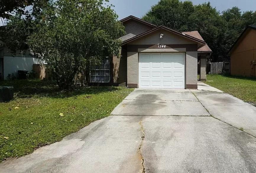 Photo of property: 1346 Bramblewood Dr, Lakeland, FL 33811